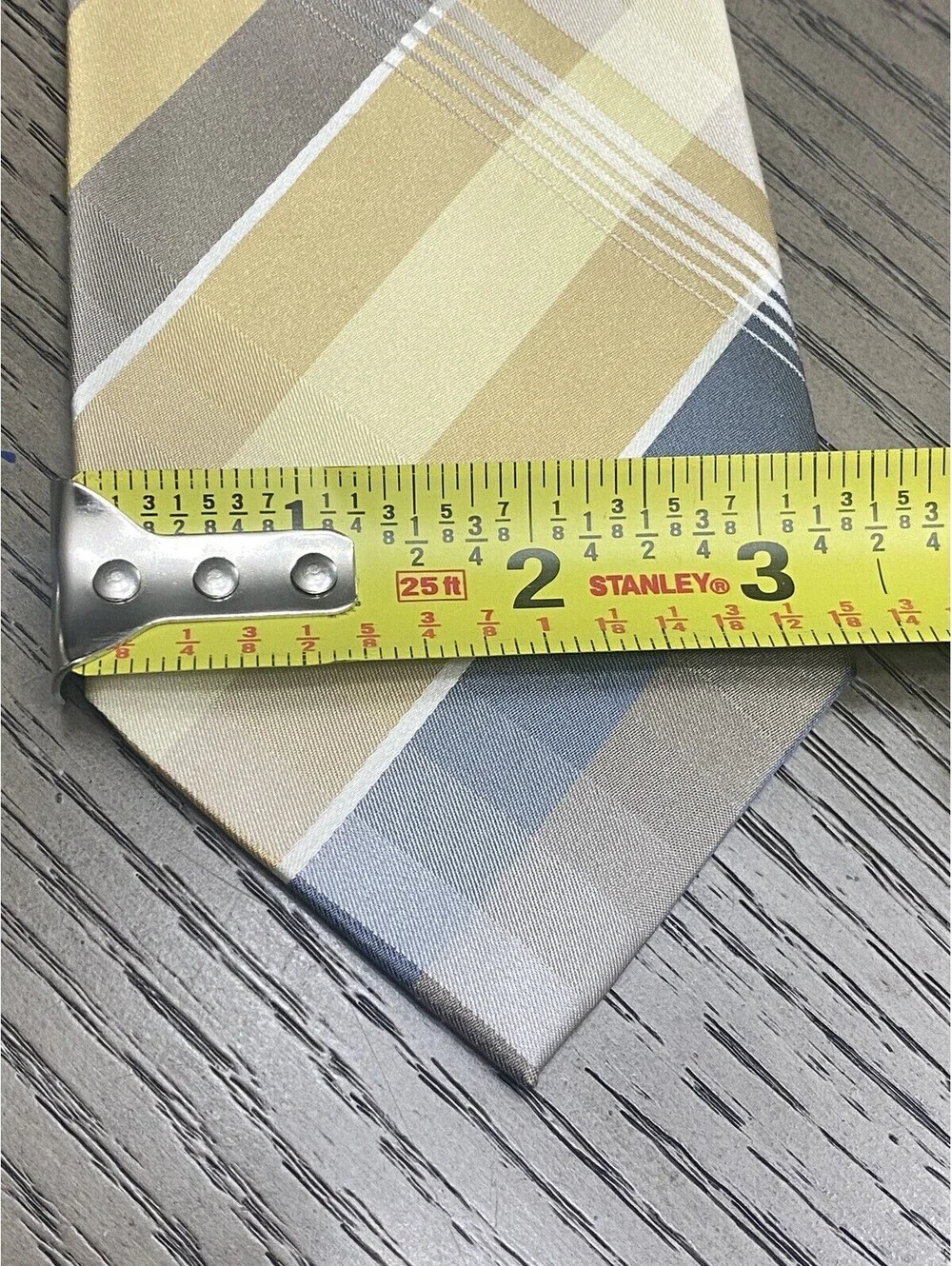 Kenneth Cole Reaction Necktie Mens Yellow Gray White Blue Striped Plaid Silk Tie